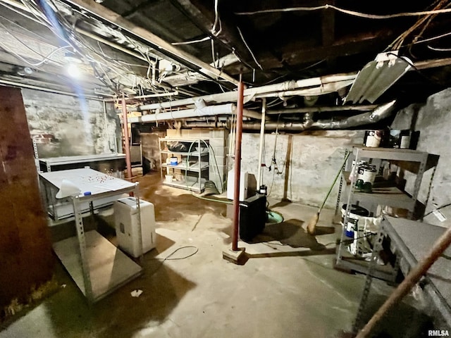 212 E 3rd St, Metropolis, IL 62960 - view of unfinished basement