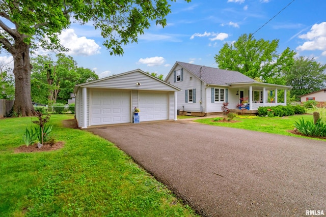 1300 S Duncan St, Marion, IL 62959 - view of front of property with an outdoor structure, a porch, a front yard, and a detached garage