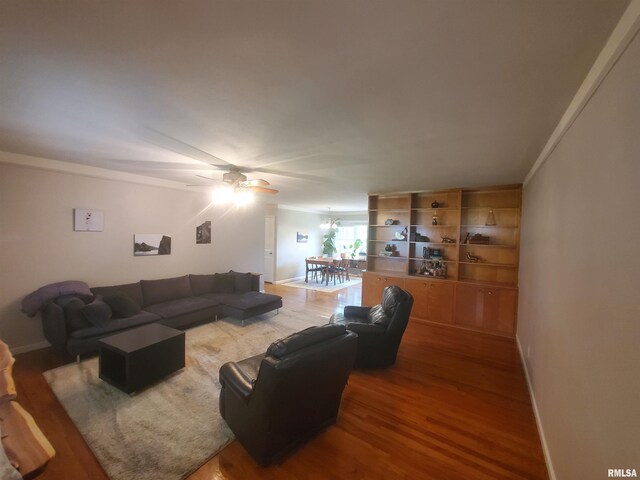 614 S Skyline Dr, Carbondale, IL 62901 - living area featuring light wood-style floors, a ceiling fan, and baseboards