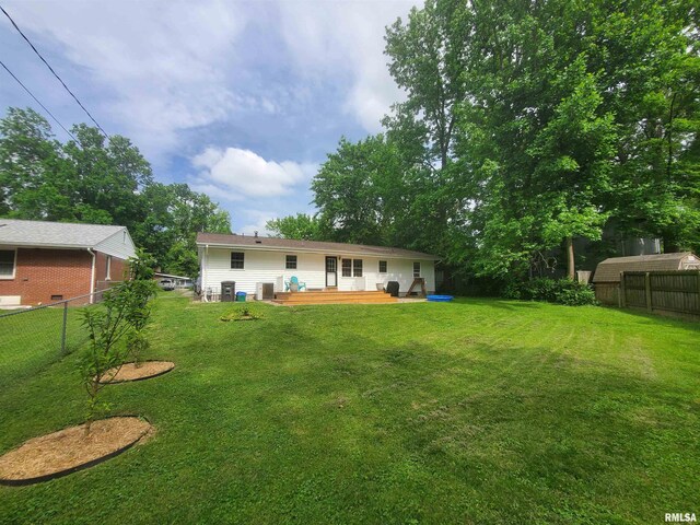 614 S Skyline Dr, Carbondale, IL 62901 - rear view of property featuring a wooden deck