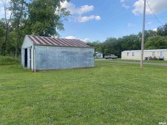 415 N Broadway St, Waltonville, IL 62894 - photo 11