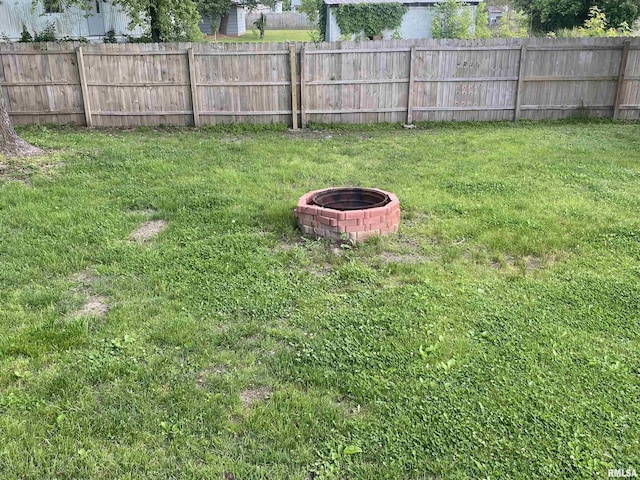 415 N Broadway St, Waltonville, IL 62894 - photo 6