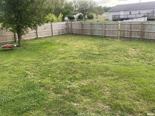 415 N Broadway St, Waltonville, IL 62894 - photo 9