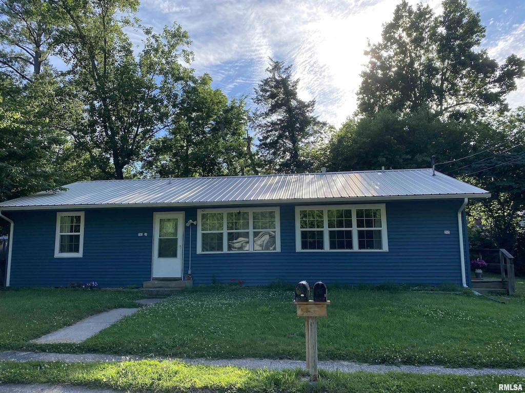 202 S Friedline Dr, Carbondale, IL 62902 - photo 1