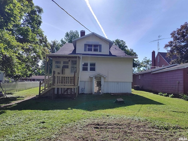 704 S Washington St, Mcleansboro, IL 62859 - view of rear view of house