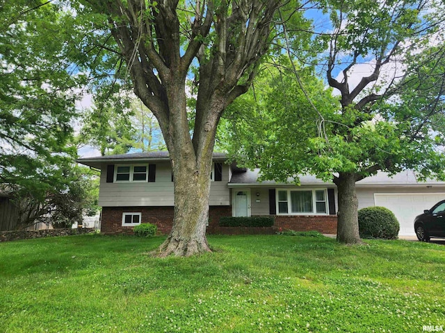 412 N 42nd St, Mount Vernon, IL 62864 - photo 1
