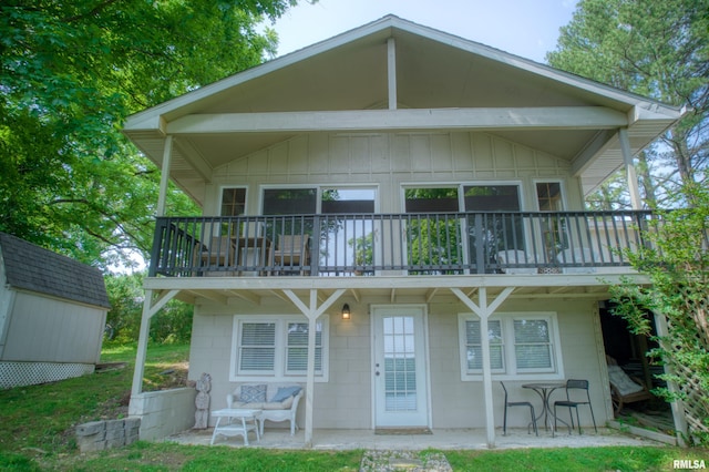 1150 Lakeview Dr, Creal Springs, IL 62922 - back of house featuring a wooden deck and a patio area