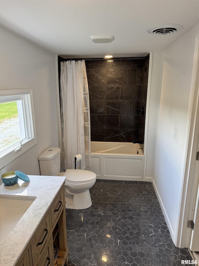 6984 Washington St, Mulkeytown, IL 62865 - full bathroom with toilet, vanity, and shower / bathtub combination with curtain