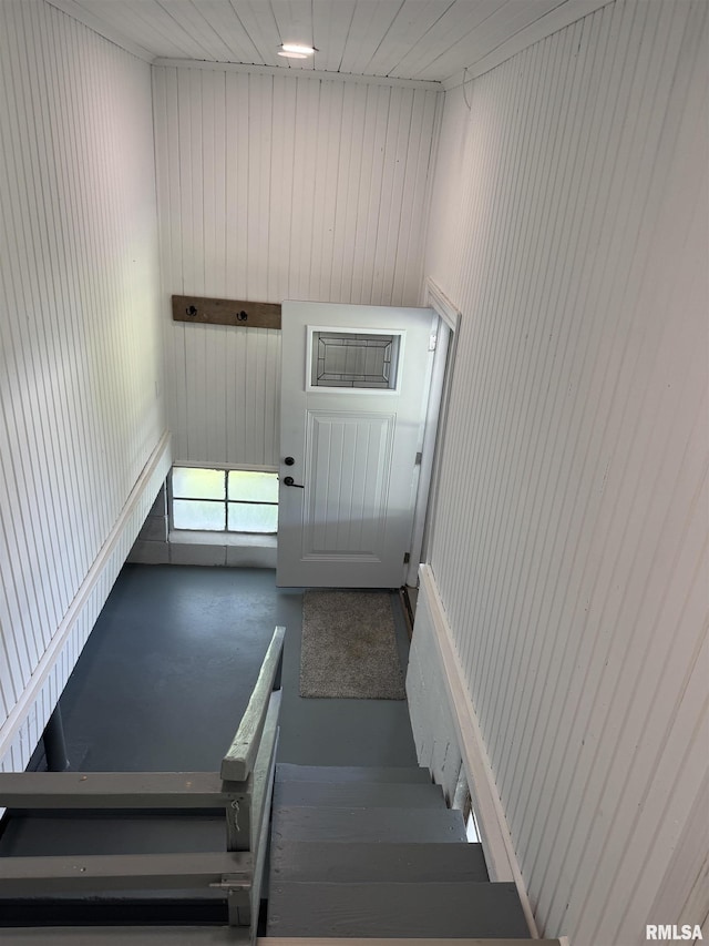 6984 Washington St, Mulkeytown, IL 62865 - stairway featuring concrete flooring