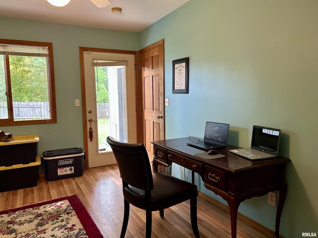 108 N Gordon Ln, Carbondale, IL 62901 - home office featuring light wood-type flooring