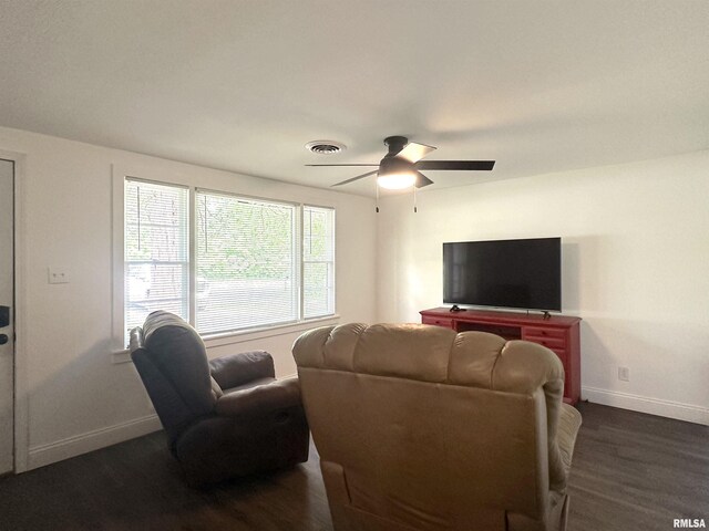1924 N 7th St, Murphysboro, IL 62966 - living area featuring baseboards, dark wood finished floors, and a ceiling fan