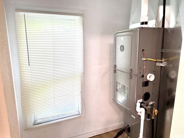 518 Noleman St, Centralia, IL 62801 - utility room featuring heating unit