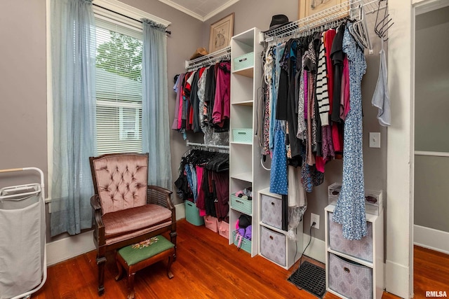 713 E Main St, Marion, IL 62959 - walk in closet featuring wood finished floors