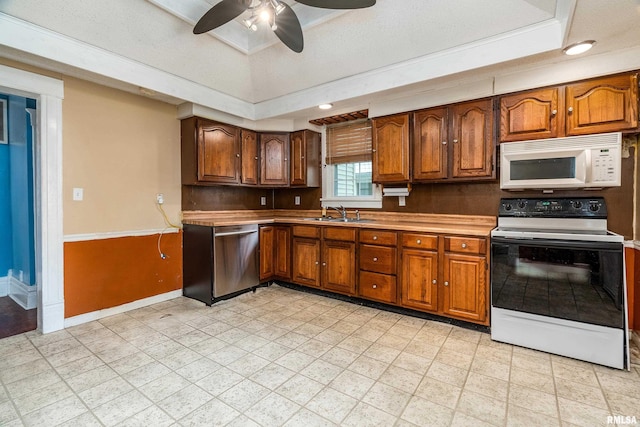 2112 Herbert St, Murphysboro, IL 62966 - kitchen featuring electric stove, white microwave, dishwasher, baseboards, and a ceiling fan