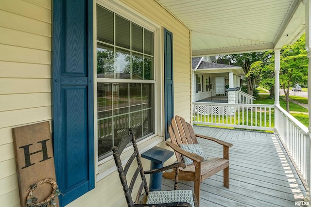 2112 Herbert St, Murphysboro, IL 62966 - view of covered porch