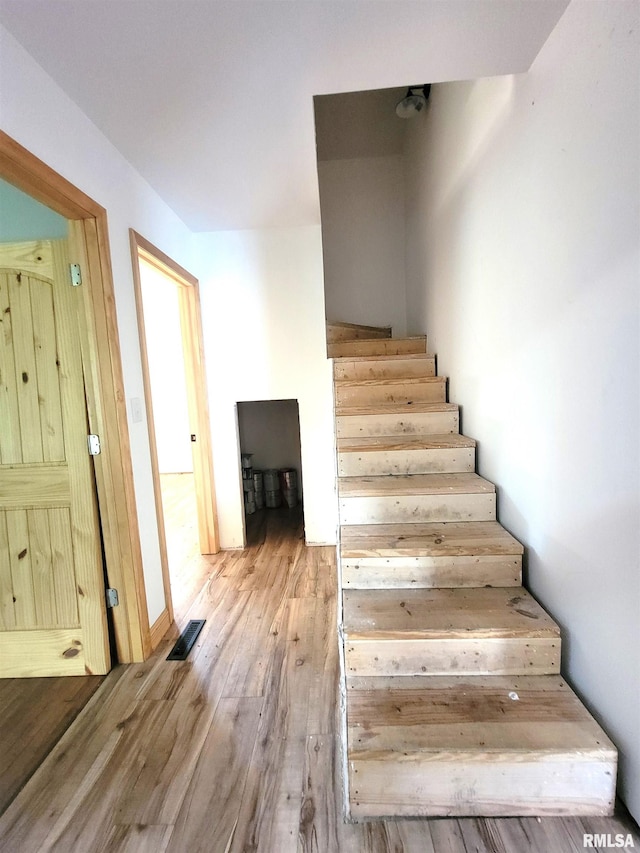 7324 State Route 161st Ext, Iuka, IL 62849 - stairway with wood finished floors