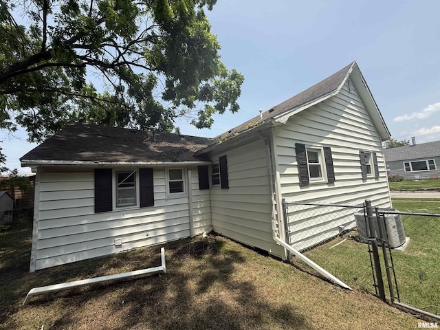 209 N Olive St, Carterville, IL 62918 - photo 3