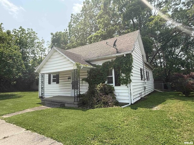 209 N Olive St, Carterville, IL 62918 - photo 5