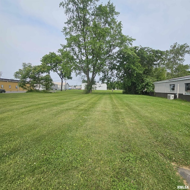 1703 S 10th St, Mount Vernon, IL 62864