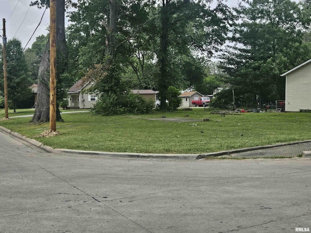 0000 S Duquoin St, Benton, IL 62812