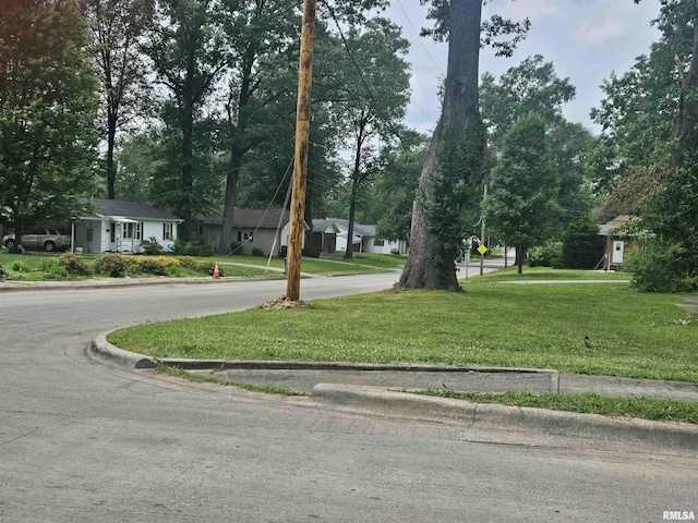 0000 S Duquoin St, Benton, IL 62812