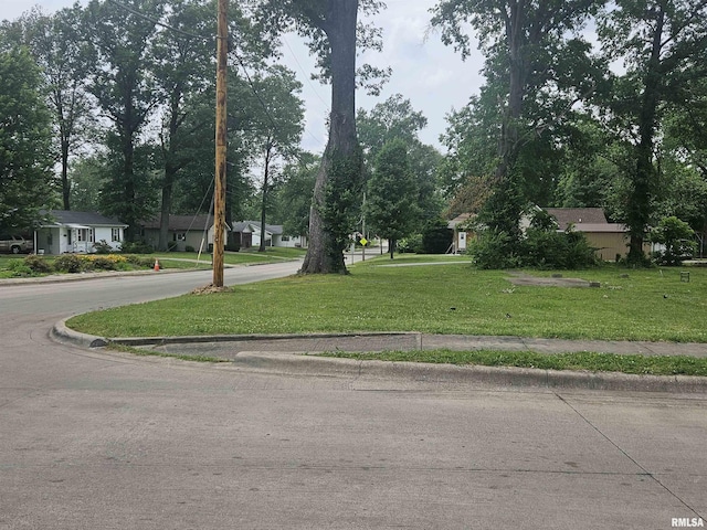 0000 S Duquoin St, Benton, IL 62812