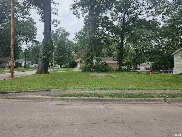 0000 S Duquoin St, Benton, IL 62812