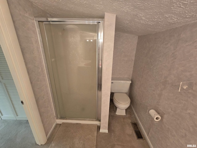 2998 Massac Creek Rd, Metropolis, IL 62960 - full bath with a shower stall and a textured ceiling