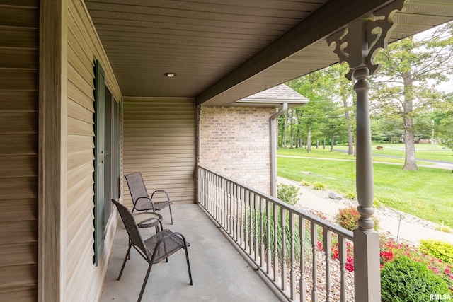 806 Twin Lakes Ln, Pinckneyville, IL 62274 - photo 5