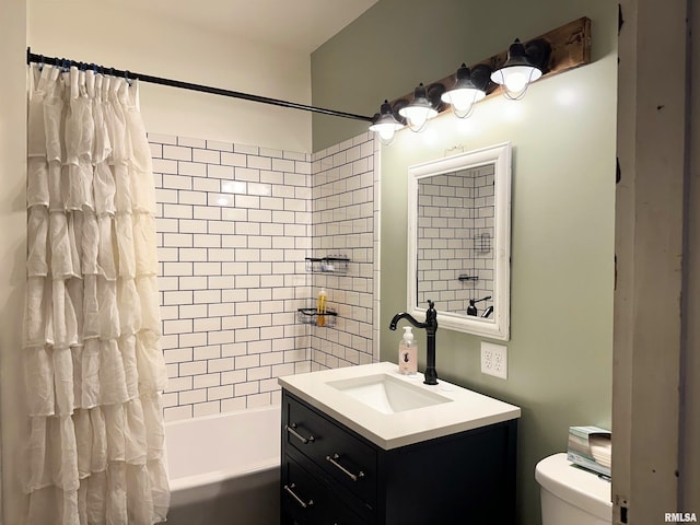 211 E Cross St, Dongola, IL 62926 - bathroom featuring toilet, shower / tub combo, and vanity