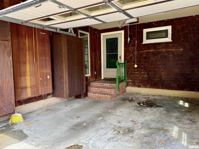 2016 Greenview St, Metropolis, IL 62960 - view of garage