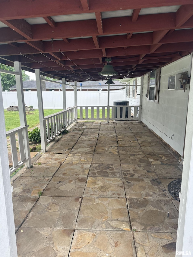 705 Terrace Dr, Duquoin, IL 62832 - view of patio / terrace