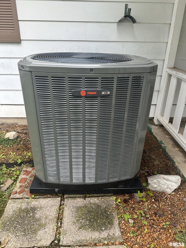 705 Terrace Dr, Duquoin, IL 62832 - exterior view of cooling unit