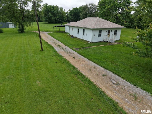 11218 Old Lake Rd, Benton, IL 62812 - view of front facade with a front lawn and driveway