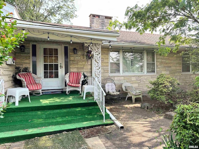 1011 W Goodall St, Marion, IL 62959 - view of wooden porch