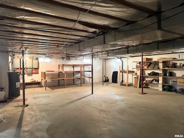 1011 W Goodall St, Marion, IL 62959 - below grade area featuring electric water heater