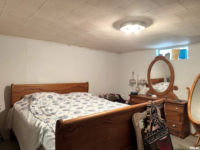 1011 W Goodall St, Marion, IL 62959 - bedroom featuring ornamental molding
