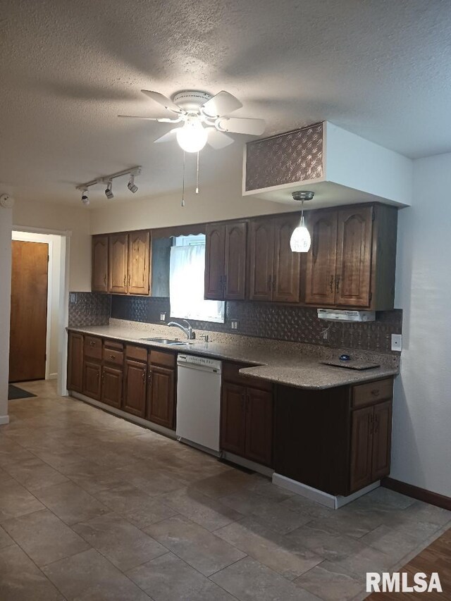 206 W Maryland St, Zeigler, IL 62999 - photo 8