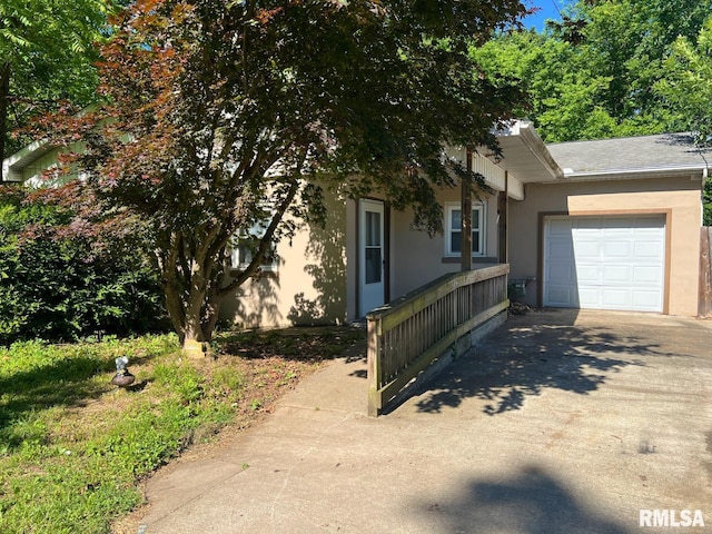 616 N Oakland Ave, Carbondale, IL 62901 - photo 1