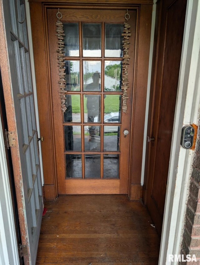 115 Jackson St, Benton, IL 62812 - photo 3