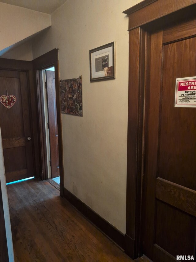 115 Jackson St, Benton, IL 62812 - photo 10
