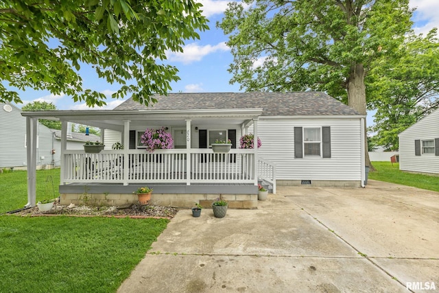 620 W Allmon St, Salem, IL 62881 - photo 1