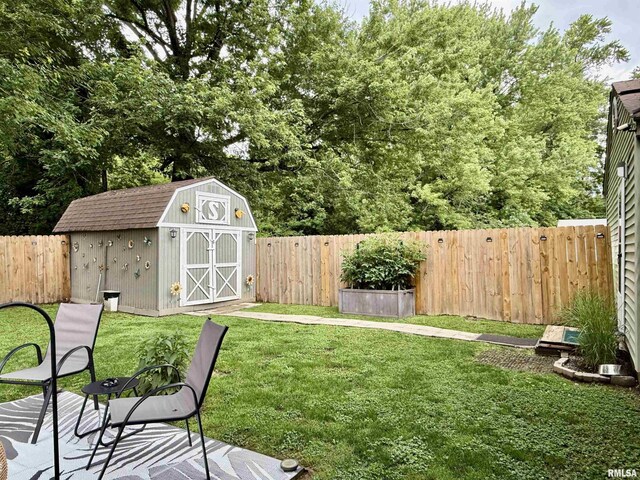 302 Lindsey Ave, Metropolis, IL 62960 - photo 31