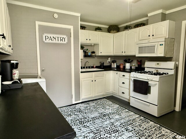 302 Lindsey Ave, Metropolis, IL 62960 - photo 9