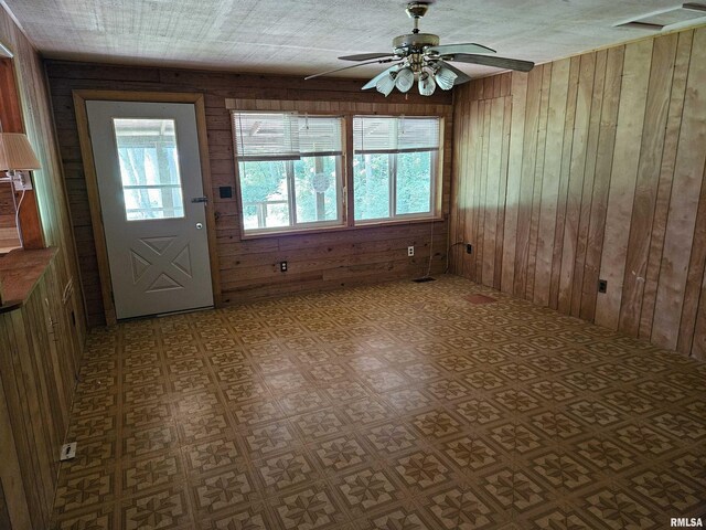 1233 W Harrison Rd, Murphysboro, IL 62966 - photo 17