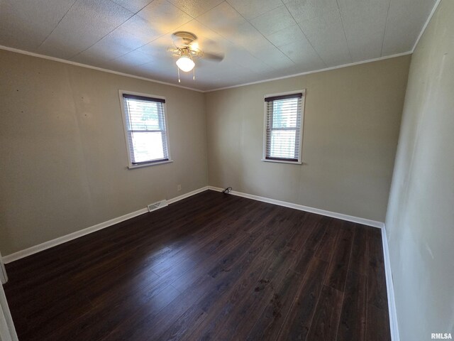 311 E Prairie St, Centralia, IL 62801 - photo 8