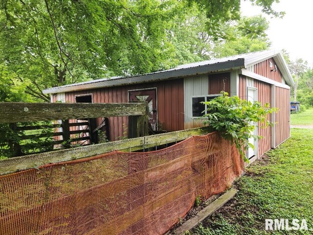 630 Church St, Xenia, IL 62899 - photo 12