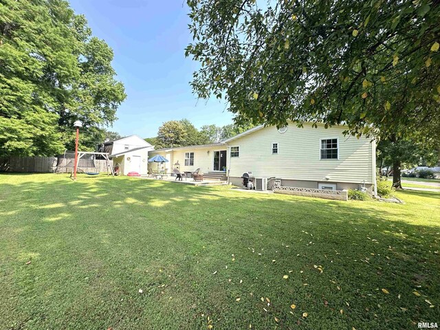 65 Sherwood Dr, Centralia, IL 62801 - photo 6