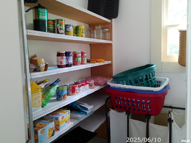 2051 State St, Eldorado, IL 62930 - photo 24
