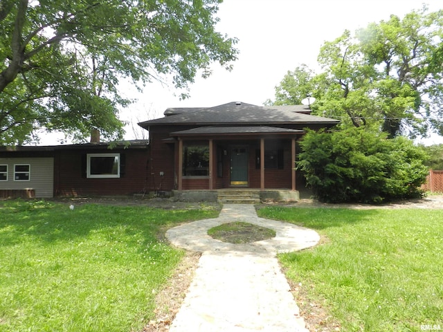 4370 Buncombe Rd, Vienna, IL 62995 - view of front of house with a porch and a front lawn